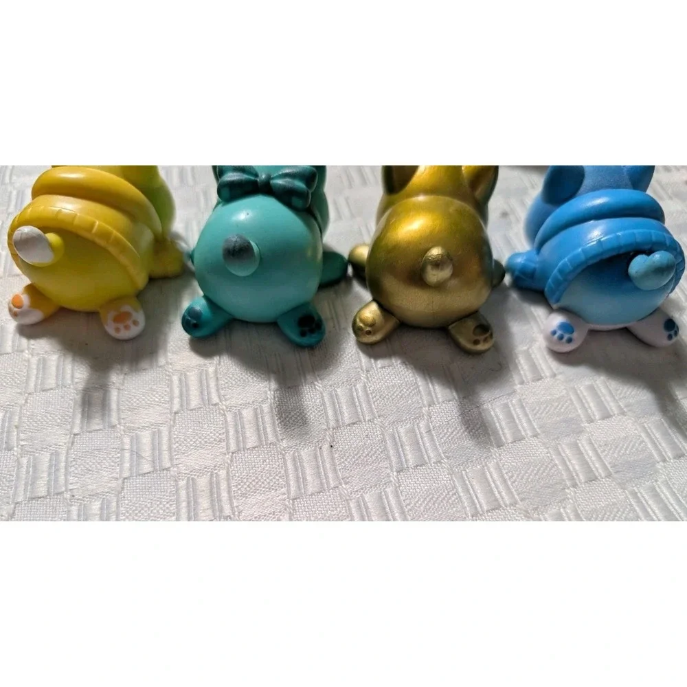 Aphmau Mystery MeeMeows Mini Figures Lot of 5 - Includes 3 GLOW IN THE DARK